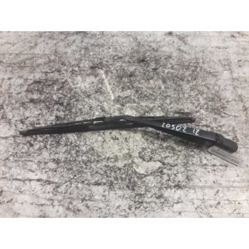 Recambio de brazo limpia trasero para citroën berlingo 1.9 600 d furg. referencia OEM IAM  IZQUIERDA 