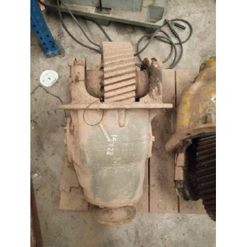 Recambio de grupo para barreiros trucks . . referencia OEM IAM 2 CORONAS 15X28 