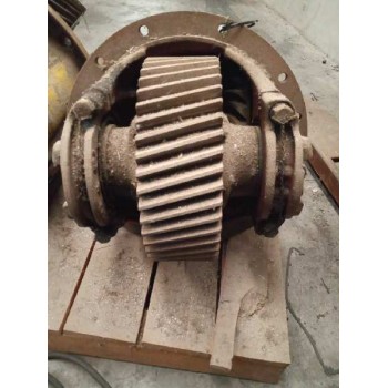 Recambio de grupo para barreiros trucks . . referencia OEM IAM 2 CORONAS 15X28 