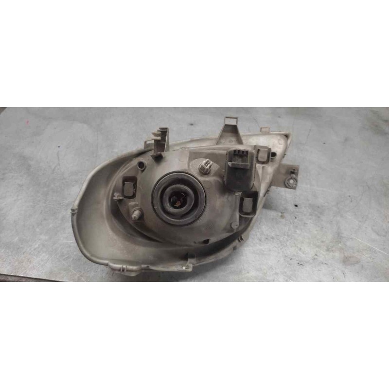 Recambio de faro derecho para opel vivaro 1.9 cdti cat (f9q-760 / l08) referencia OEM IAM - Blanco 2