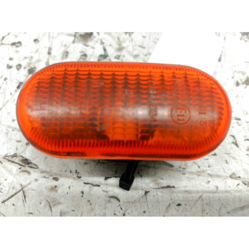 Recambio de piloto lateral derecho para renault clio ii fase i (b/cbo) 1.9 d rn b/cboa/f referencia OEM IAM
