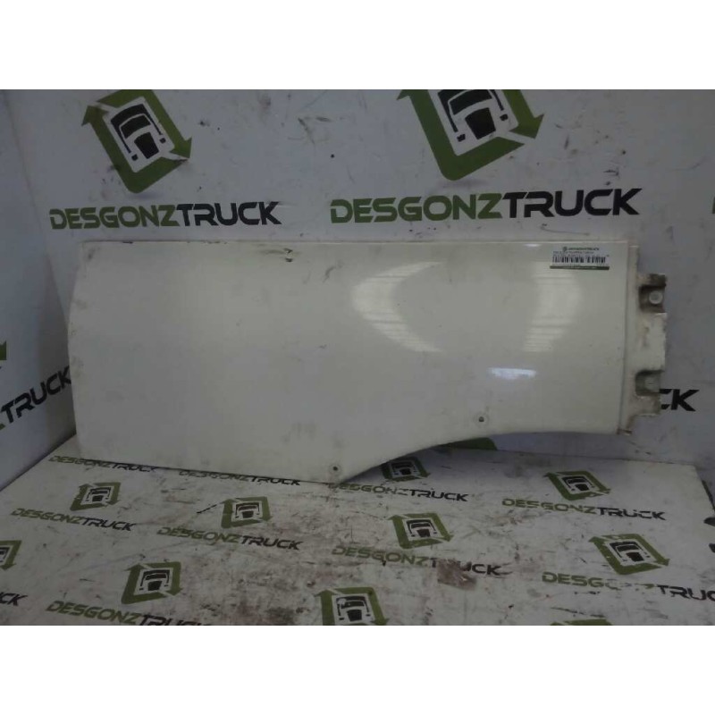 Recambio de moldura trasera cabina para man tgx 18.xxx fg / 4x2 bl xl referencia OEM IAM 81615100408 81615100410 DERECHA