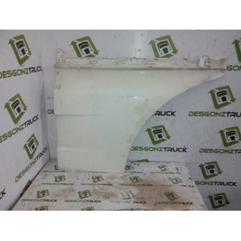 MOLDURA PUERTA DELANTERA DERECHA 