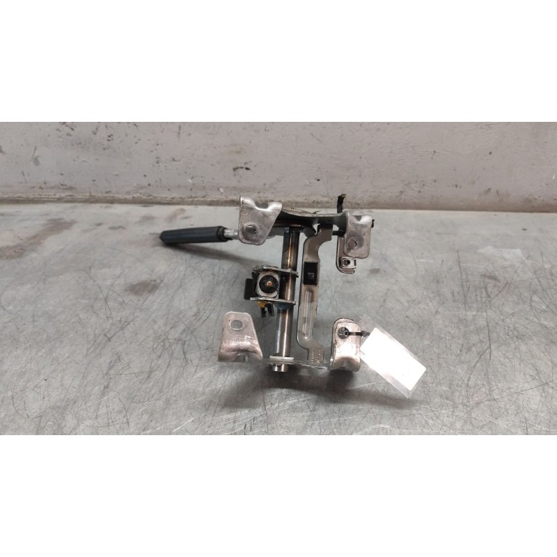 Recambio de palanca freno de mano para peugeot partner tepee 1.6 bluehdi 100 referencia OEM IAM 9680786377 - Blanco 2