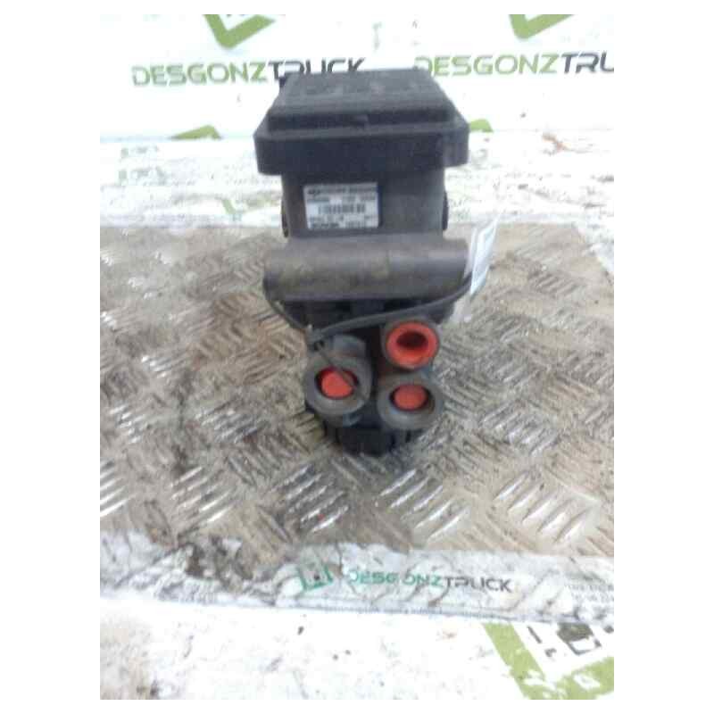 Recambio de valvula aire para scania serie p/g/r (l-clase) fsa g440 (4x2) corto cg 14 referencia OEM IAM 1857012 K000085 VALVULA - Blanco