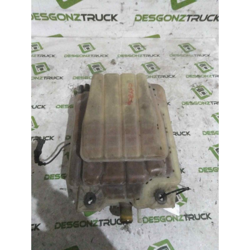 Recambio de deposito expansion para iveco eurotech (mp) fsa  (440 e 39) larga distancia referencia OEM IAM 8168289 8168290 - Negro 2