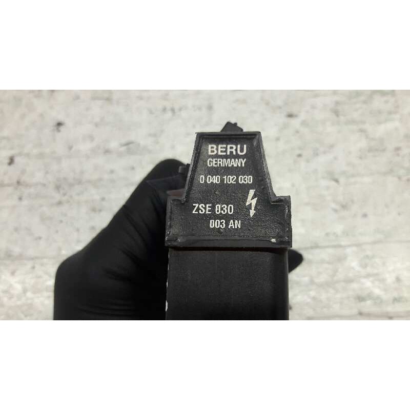 Recambio de inyector para volkswagen golf iv berlina (1j1) básico referencia OEM IAM 0040102030 4