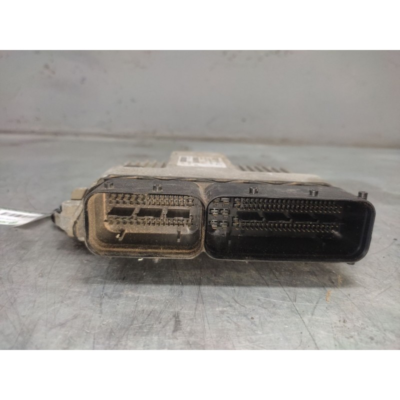 Recambio de centralita motor uce para opel corsa c blue line referencia OEM IAM 55196352ZJ - Azul 3