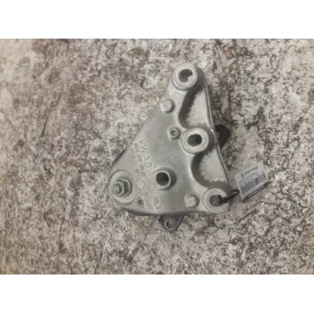 Recambio de soporte motor derecho para seat ibiza (6l1) cool referencia OEM IAM 6Q0199185R  