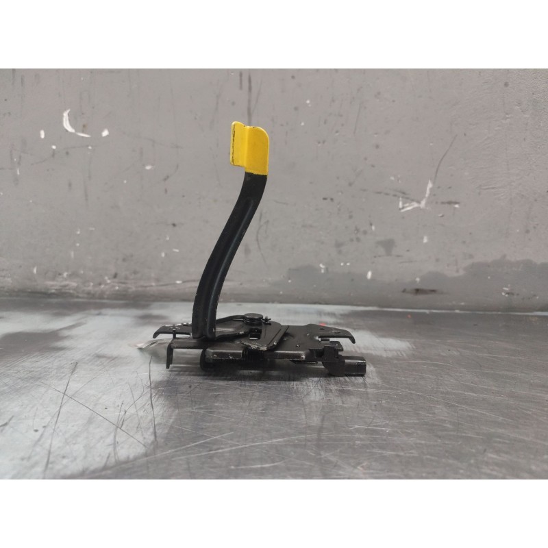 Recambio de cerradura capot para ford focus lim. (cb8) titanium referencia OEM IAM - Plata 2