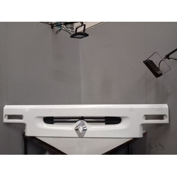 Recambio de calandra para renault m 210.13/c midliner e2 referencia OEM IAM   