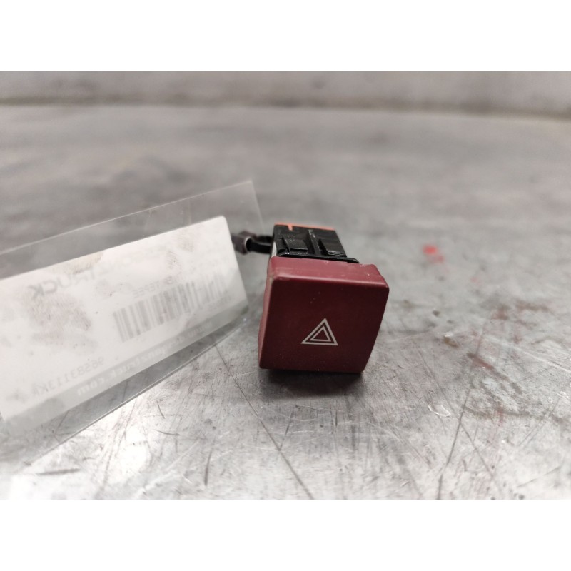 Recambio de warning para peugeot partner tepee 1.6 bluehdi 100 referencia OEM IAM 96583113KR  3 PINS
