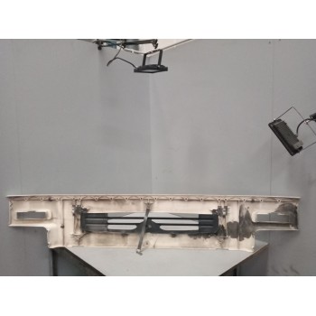 Recambio de calandra para renault m 210.13/c midliner e2 referencia OEM IAM   