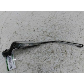 Recambio de brazo limpia trasero para nissan almera (n15) lx referencia OEM IAM   PORTÓN