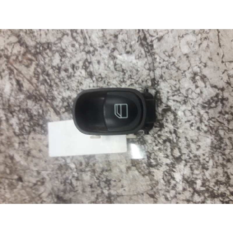 Recambio de mando elevalunas trasero izquierdo para mercedes-benz clase c (w203) berlina 200 compressor (203.045) referencia OEM