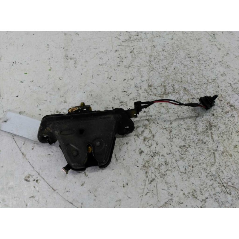 Recambio de cerradura maletero / porton para nissan almera (n15) lx referencia OEM IAM 2
