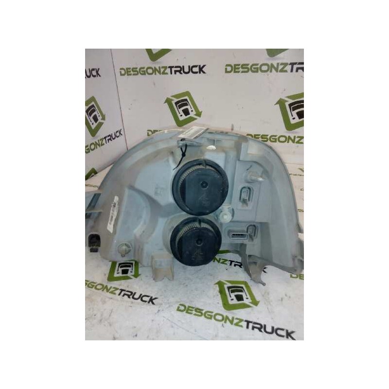 Recambio de faro derecho para renault mascott fg 160. 35/55/65 cabina individual referencia OEM IAM 8200163518 2