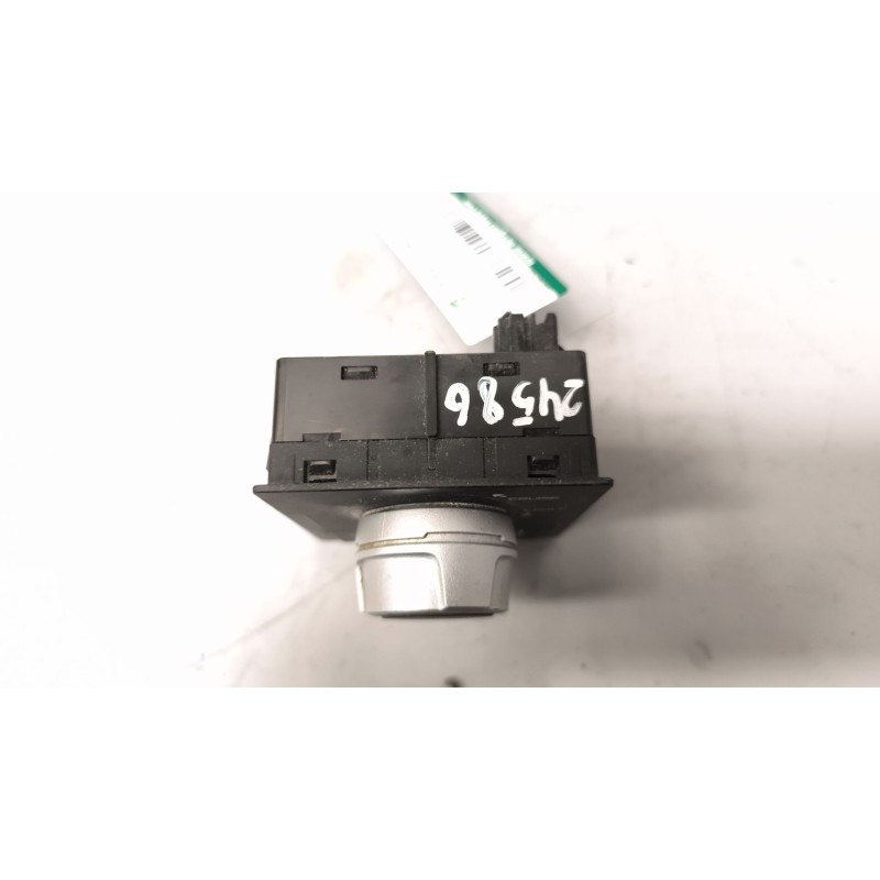 Recambio de mando multifuncion para renault serie t 10.8 diesel referencia OEM IAM 7422307046 22307046 - Blanco 8