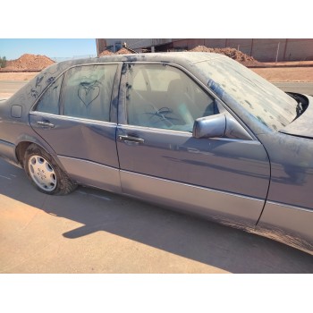 mercedes-benz clase s (w140) berlina del año 1992