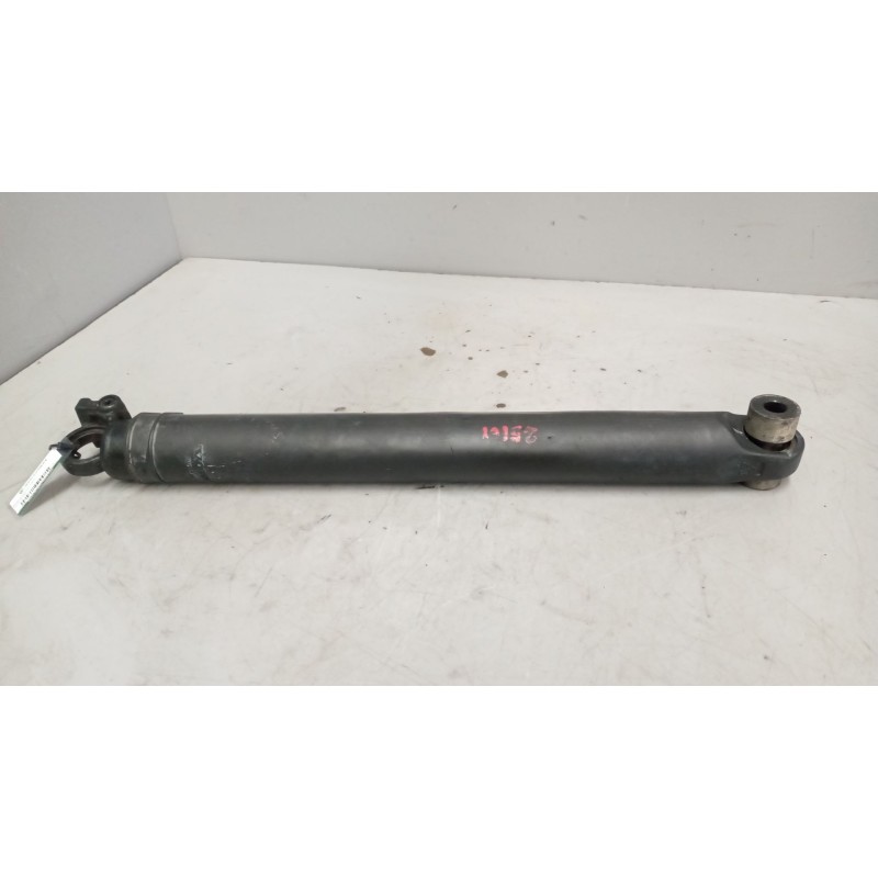 Recambio de brazo elevacion cabina para volvo fh xxx 12.8 diesel referencia OEM IAM 20922303  