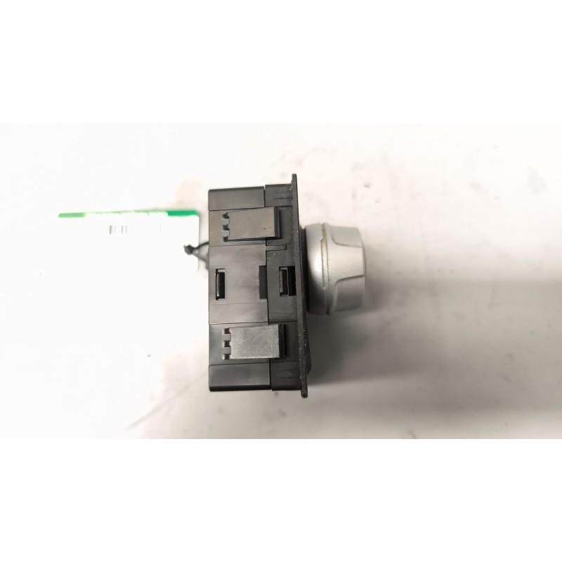 Recambio de mando multifuncion para renault serie t 10.8 diesel referencia OEM IAM 7422307046 22307046 - Blanco 10