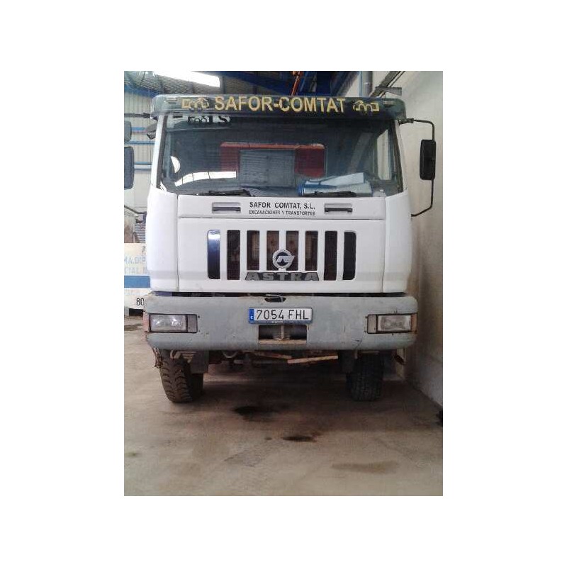 ASTRA TRUCKS .......