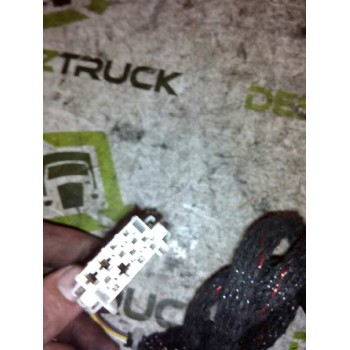 Recambio de mando intarder para iveco eurocargo 05.03  fg 80 e larga distancia referencia OEM IAM 5010271032  