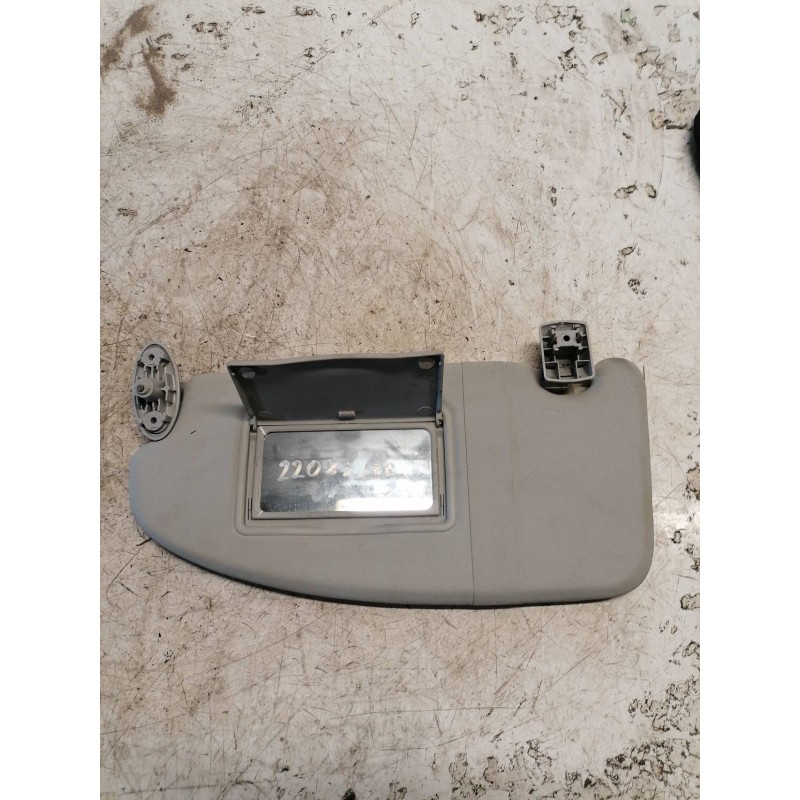 Recambio de parasol izquierdo para ford focus lim. (cb4) titanium referencia OEM IAM - Blanco 2