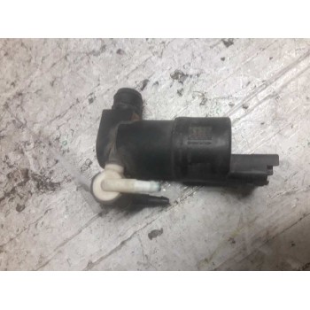Recambio de bomba limpia para peugeot 207 confort referencia OEM IAM 9641553880 2 PINS 