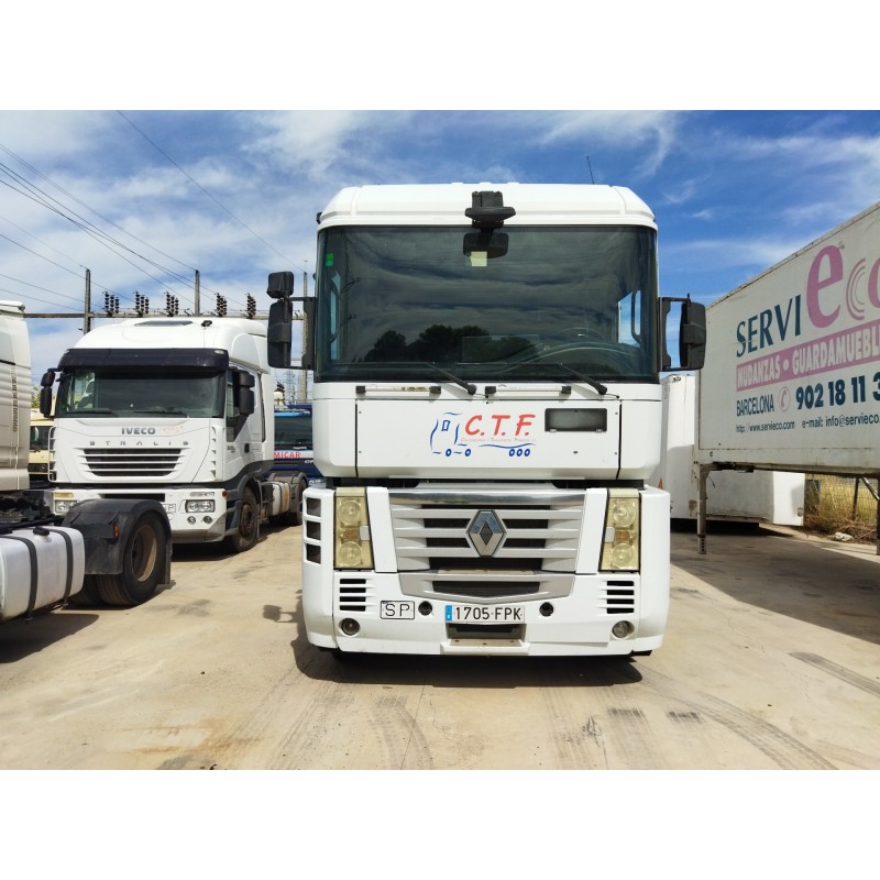 RENAULT MAGNUM AB 2005