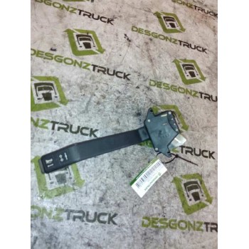 Recambio de mando intermitentes para iveco eurocargo 05.03  fg 80 e larga distancia referencia OEM IAM   