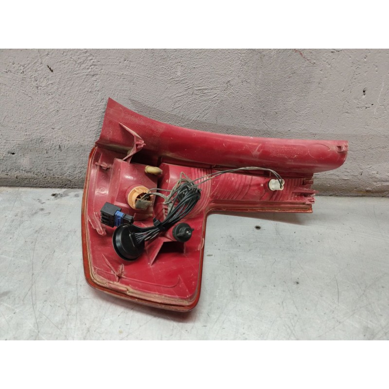Recambio de piloto trasero izquierdo para citroën c4 berlina sx referencia OEM IAM - Azul 2