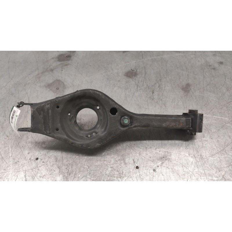 Recambio de brazo suspension inferior trasero izquierdo para hyundai i30 (gd) 1.6 crdi referencia OEM IAM - Blanco 3