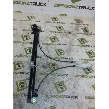 Recambio de elevalunas delantero derecho para iveco eurocargo 05.03  fg 80 e larga distancia referencia OEM IAM   MANUAL