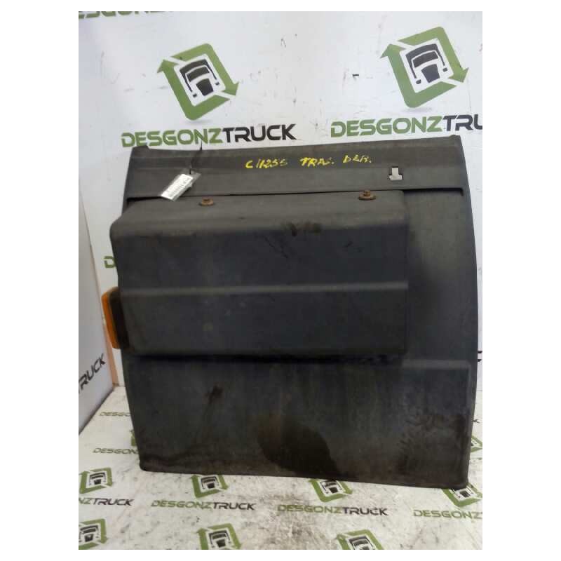 Recambio de guardabarros trasero derecho para iveco stralis (ad/at) fg at   4x2 larga distancia referencia OEM IAM  DELANTERO 