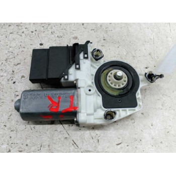 Recambio de motor elevalunas trasero izquierdo para volkswagen golf iv berlina (1j1) conceptline referencia OEM IAM 1J4959811C  