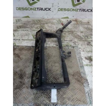 Recambio de brazo retrovisor derecho para renault magnum e-tech 2000  fas gv 4 x 2 larga distancia referencia OEM IAM   