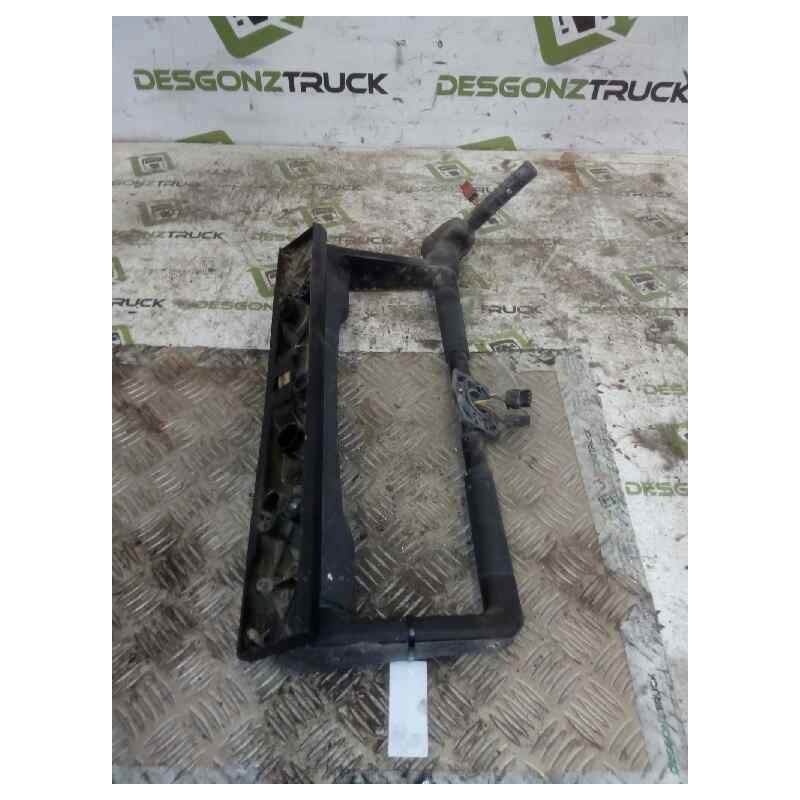 Recambio de brazo retrovisor derecho para renault magnum e-tech 2000  fas gv 4 x 2 larga distancia referencia OEM IAM