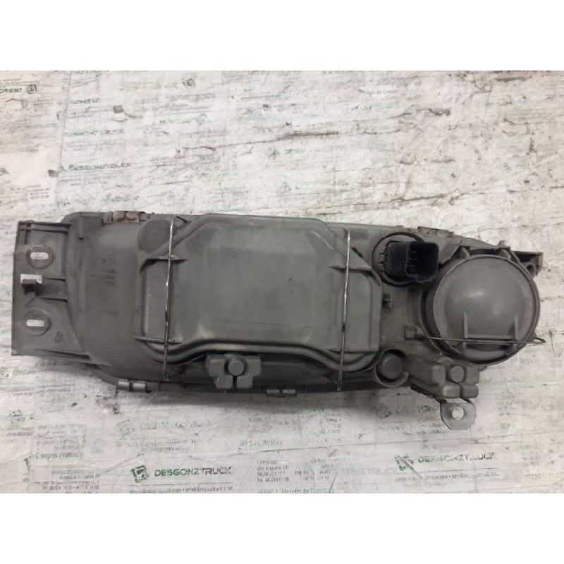 Recambio de faro izquierdo para ford fiesta berlina ghia referencia OEM IAM 3