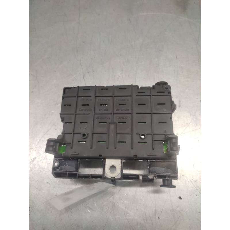 Recambio de caja reles / fusibles para peugeot 206 berlina x-line referencia OEM IAM 9650664180  BSM - Plata 2