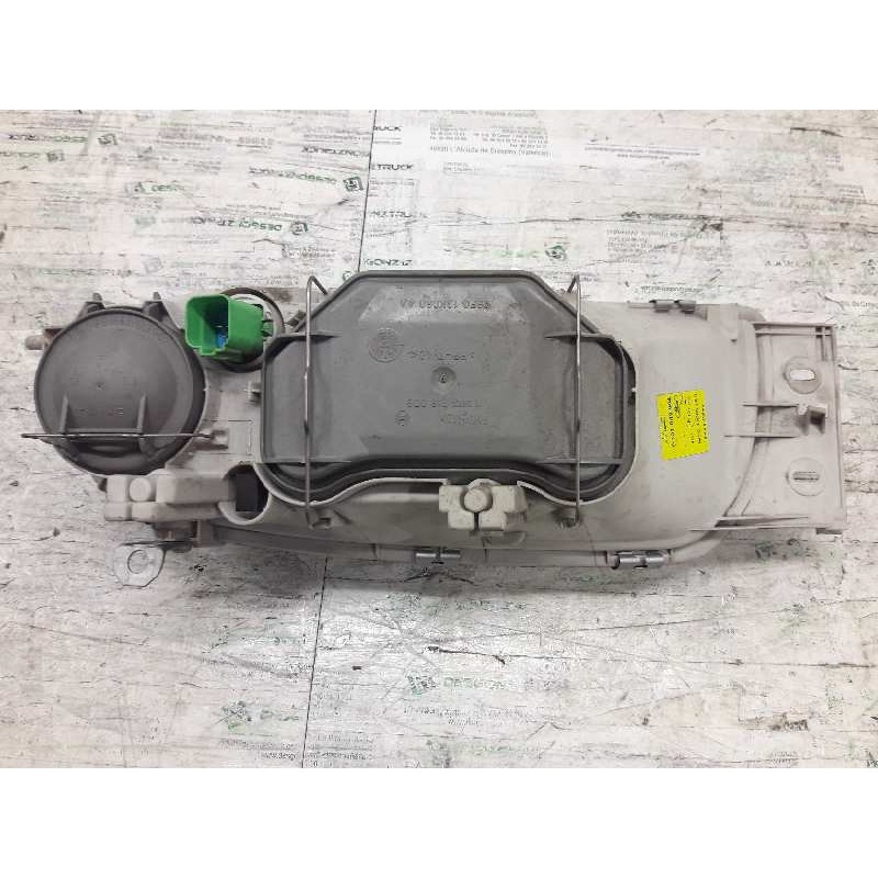 Recambio de faro derecho para ford fiesta berlina ghia referencia OEM IAM 3