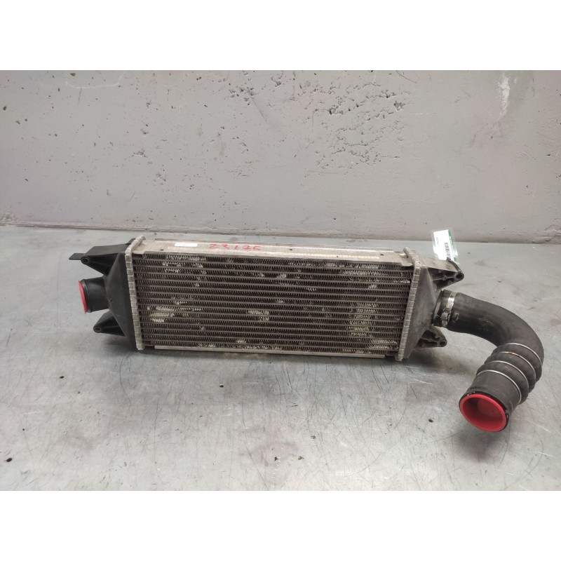 Recambio de intercooler para iveco daily combi 2.3 diesel cat referencia OEM IAM 504022617  