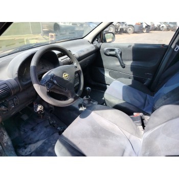 opel corsa b del año 1999