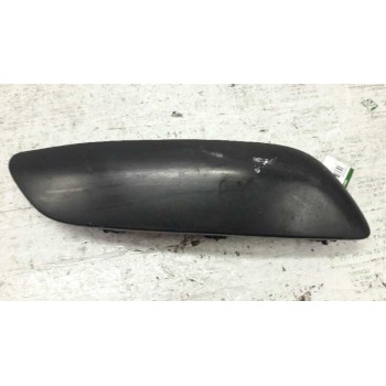 Recambio de molduras delanteras para peugeot 207 sw confort referencia OEM IAM 9649582480 PARAGOLPES DCHA. 9649582680