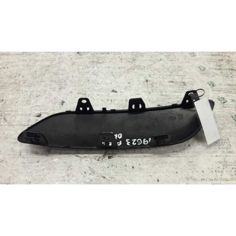 Recambio de molduras delanteras para peugeot 207 sw confort referencia OEM IAM 9649582480 PARAGOLPES DCHA. 9649582680 - Blanco 2