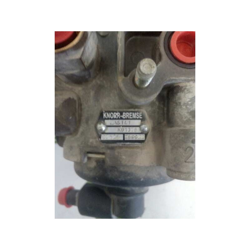 Recambio de valvula aire para iveco eurocargo 05.03  fg 150 e larga distancia referencia OEM IAM K013768 K013768 07125/ 250022 - Blanco 3