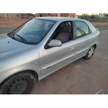 citroën xsara berlina del año 2002