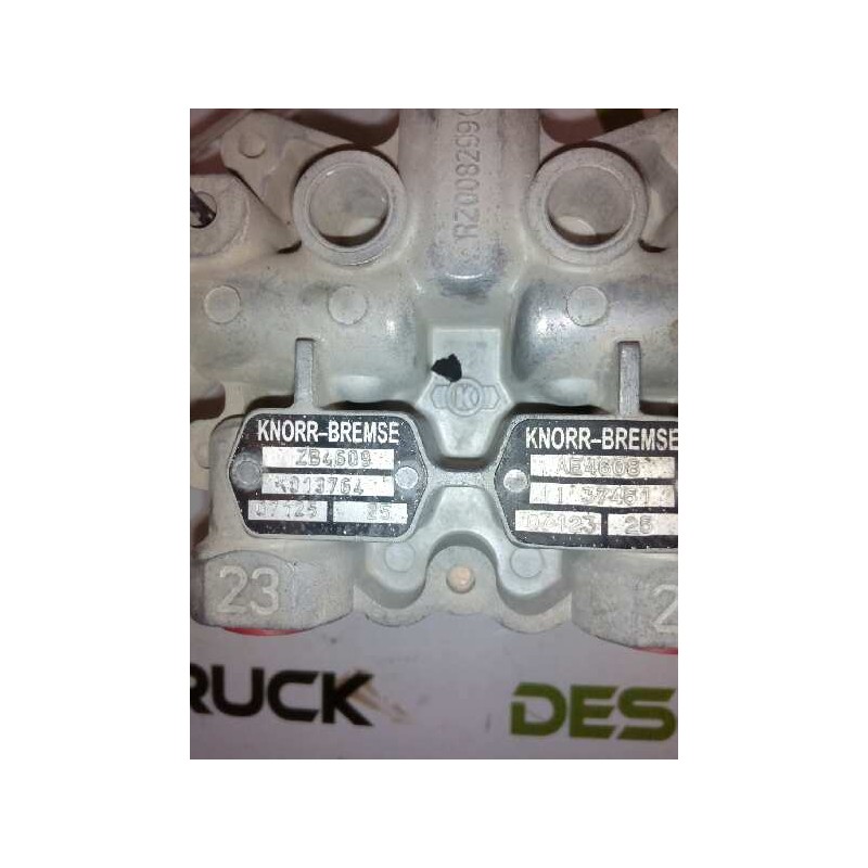 Recambio de valvula aire para iveco eurocargo 05.03  fg 150 e larga distancia referencia OEM IAM K013764 AE4608 II 37451 - Blanco 2