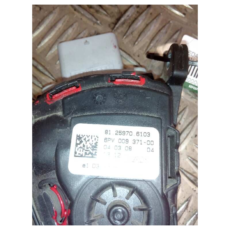 Recambio de pedal acelerador para man tg - a 18.460 fg / bb (e3/e4) l referencia OEM IAM 81259706103 - Blanco 2