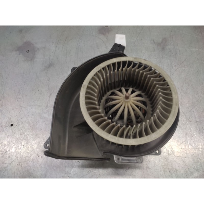 Recambio de ventilador calefaccion para volkswagen polo (9n1) gt referencia OEM IAM 6Q1820015G  